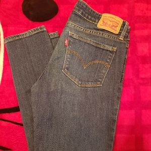 Womens Levis